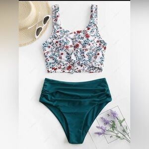 Woman's ZAFUL Ruched Knot Plant Print Tankini in Peacock. Size M